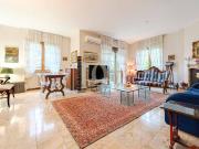 Appartamento di lusso di 145 m² in vendita Via Pinerolo,...