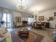 Appartamento di lusso di 160 m² in vendita Via Lazzaro...