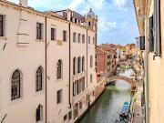 Appartamento di lusso di 230 m² in vendita Campo Santa...