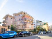 Appartamento di lusso in vendita Via Giacinto Bruzzesi,...