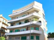 Appartamento di prestigio di 200 m² in vendita Via...