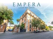 Appartamento di prestigio di 350 m² in vendita Via Degli...