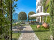 Appartamento di lusso di 400 m² in vendita via fratelli...