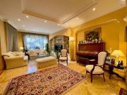 Appartamento di prestigio in vendita Viale Santi Pietro...