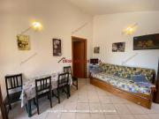 Appartamento in affitto a Campofelice di Roccella PA