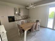 Appartamento in affitto a Desenzano del Garda via Rio...