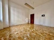 Appartamento in affitto a Firenze via Lorenzo il...