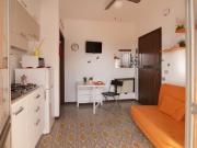 Appartamento in affitto a Follonica via Lago di Lugano,...