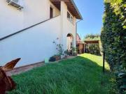 Appartamento in affitto a Fornacette Calcinaia 65 mq...