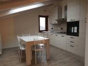 Appartamento in affitto a Front TO