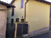 Appartamento in affitto a Gazzaniga, arredato, travi a...