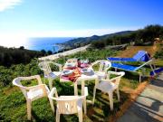 Appartamento in affitto a Imperia via Buscarin,...