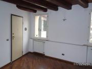 Appartamento in affitto a Jesi, non arredato/vuoto, box,...