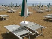 Appartamento in affitto a Jesolo via fiume 10, posto...