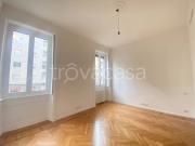 Appartamento in affitto a Milano piazza Santa Maria...