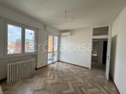 Appartamento in affitto a Milano via Achille Maiocchi,...