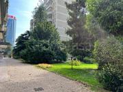 Appartamento in affitto a Milano via Alcuino, 1,...