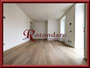 Appartamento in affitto a Milano via Andrea Solari,...
