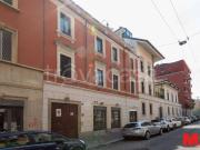 Appartamento in affitto a Milano via Angelo della...