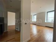 Appartamento in affitto a Milano via Arco, riscaldamento...