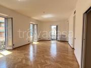 Appartamento in affitto a Milano via Ariberto, 20,...