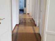 Appartamento in affitto a Milano via Cadore, 30,...