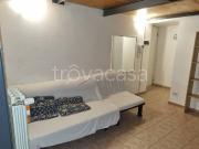 Appartamento in affitto a Milano via Clusone, arredato,...
