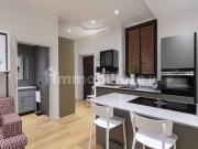 Appartamento in affitto a Milano via Costanza, 4,...