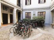 Appartamento in affitto a Milano via della Commenda, 25,...