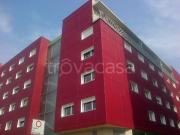 Appartamento in affitto a Milano via Enrico Cosenz, 54,...