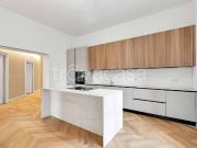 Appartamento in affitto a Milano via Giosuè Carducci,...