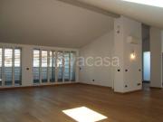 Appartamento in affitto a Milano via Giulio Uberti,...