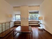 Appartamento in affitto a Milano via Ippolito Nievo,...