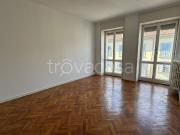 Appartamento in affitto a Milano via Macedonio Melloni,...