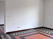Appartamento in affitto a Milano via Pietro Colletta,...