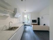 Appartamento in affitto a Milano via Plinio, 24,...