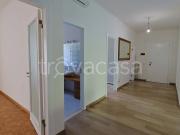 Appartamento in affitto a Milano via Roncaglia,...