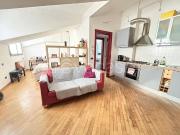 Appartamento in affitto a Milano via Sebenico, arredato,...