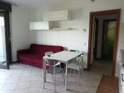 Appartamento in affitto a Milano via Senigallia 9, 20161...