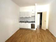 Appartamento in affitto a Milano via Varese, 17,...