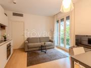 Appartamento in affitto a Milano via Varese, arredato,...