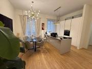 Appartamento in affitto a Milano via Vittor Pisani, 6,...