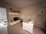 Appartamento in affitto a Milano via Volterra, 12,...