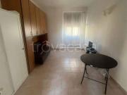 Appartamento in affitto a Milano via Volvinio, 22,...