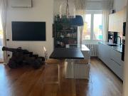 Appartamento in affitto a Milano, Washington