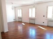 Appartamento in affitto a Modena