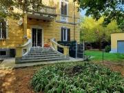 Appartamento in affitto a Modena via Francesco...