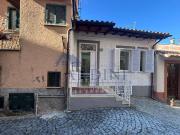 Appartamento in affitto a Monte Compatri RM