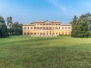 Appartamento in affitto a Monza via Anton Francesco...