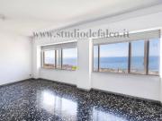 Appartamento in affitto a Napoli via Annibale...